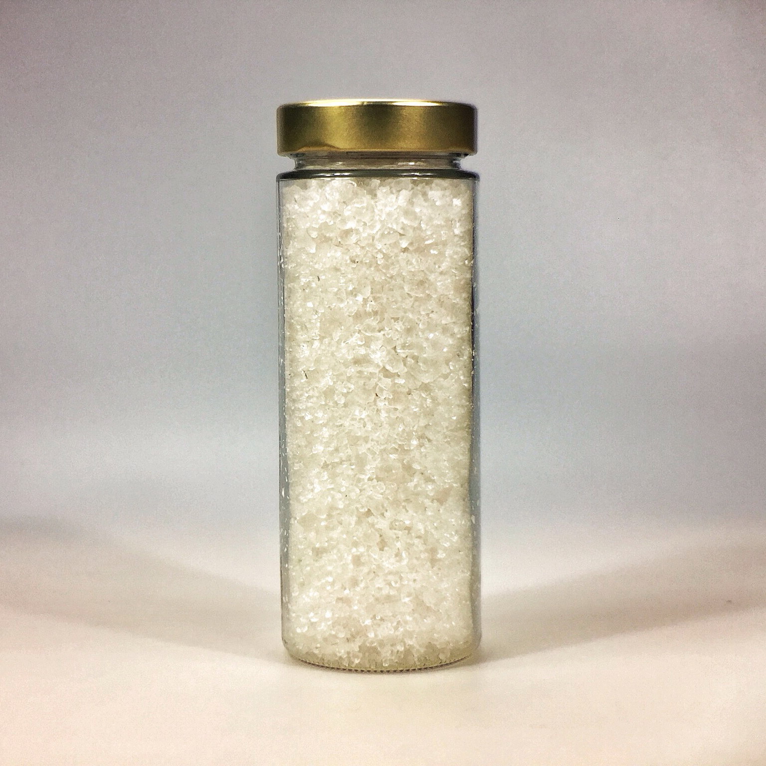 Halit Salz grob für Salzmühle im grossen Glas mit Golddeckel
